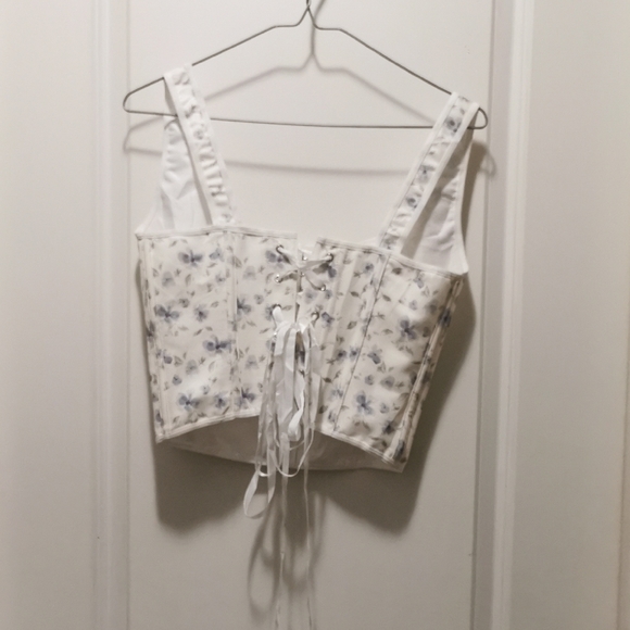 Tops - Floral Lace-Up Corset Top - White and blue